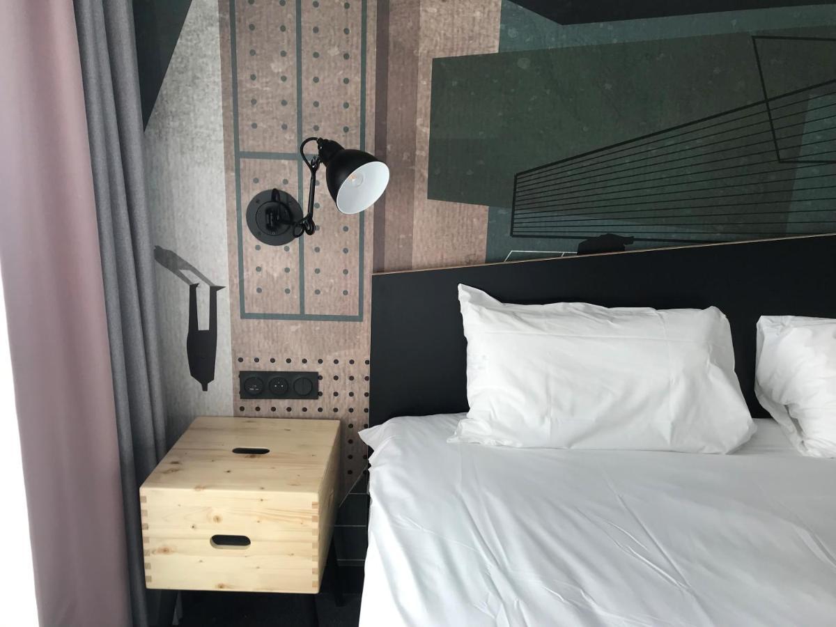 Ibis Styles Dreux Centre Gare Hotel Exterior foto