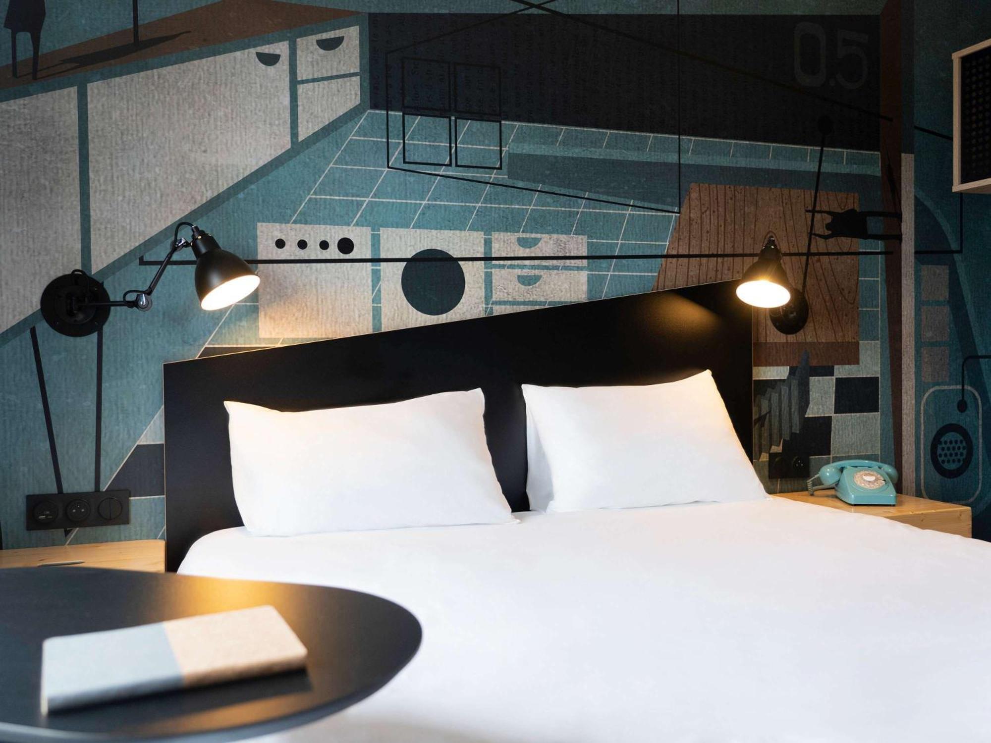 Ibis Styles Dreux Centre Gare Hotel Exterior foto