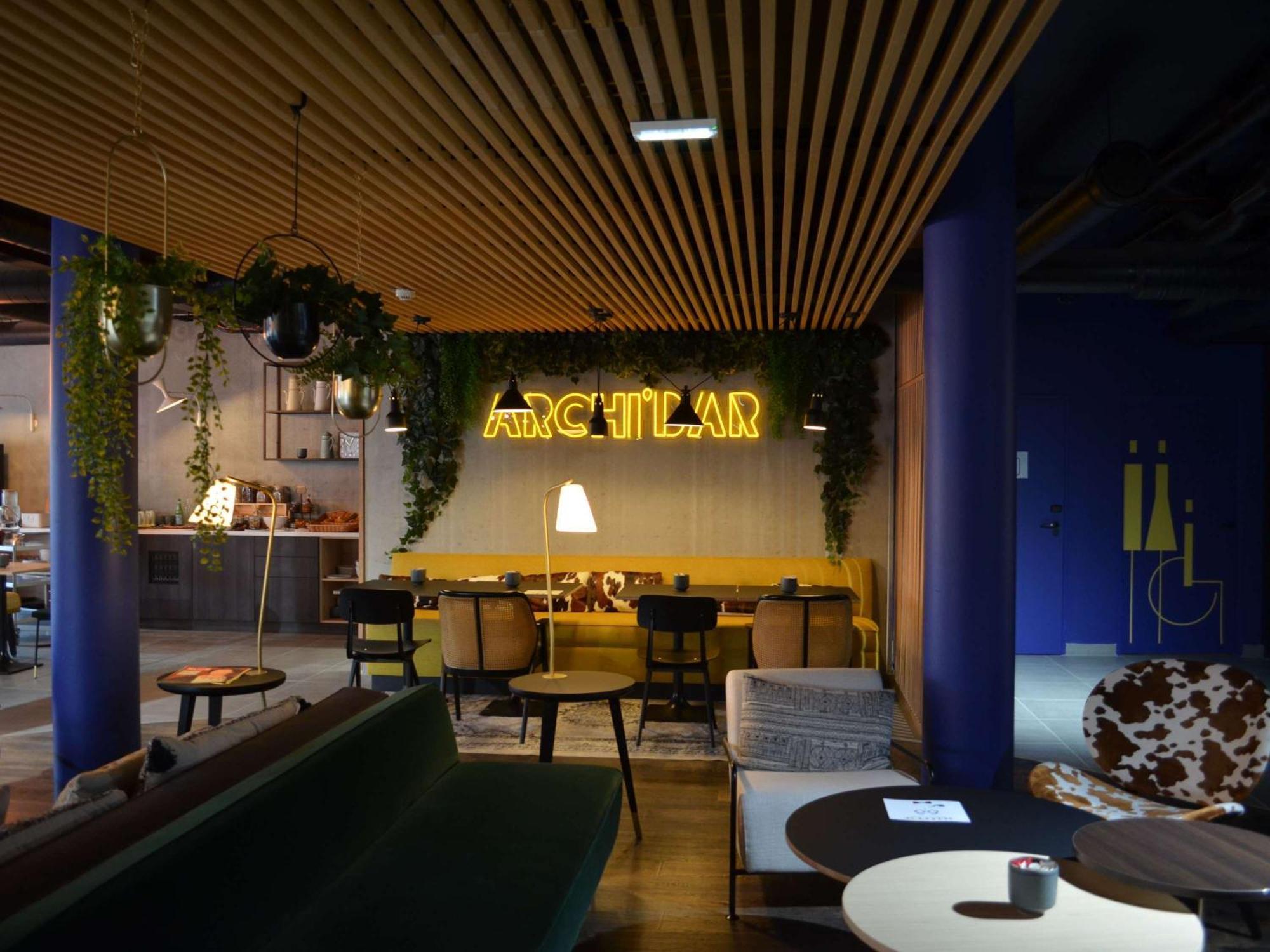 Ibis Styles Dreux Centre Gare Hotel Exterior foto